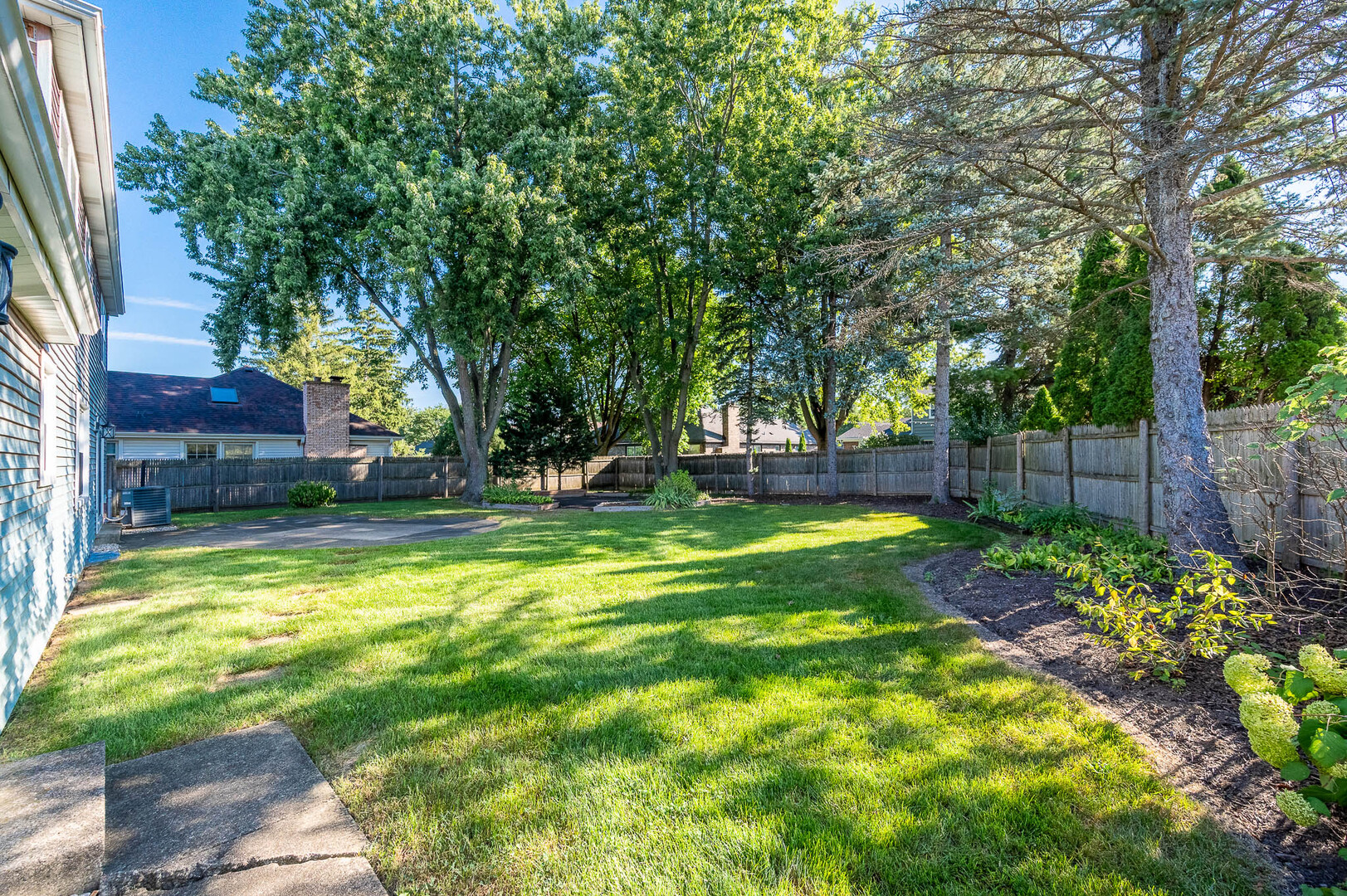 1609 Barry Lane - Thumbnail 17