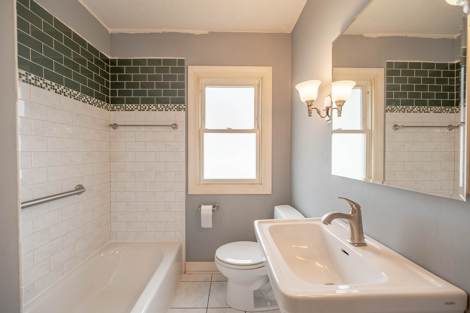 527 Summit Avenue - Thumbnail 10